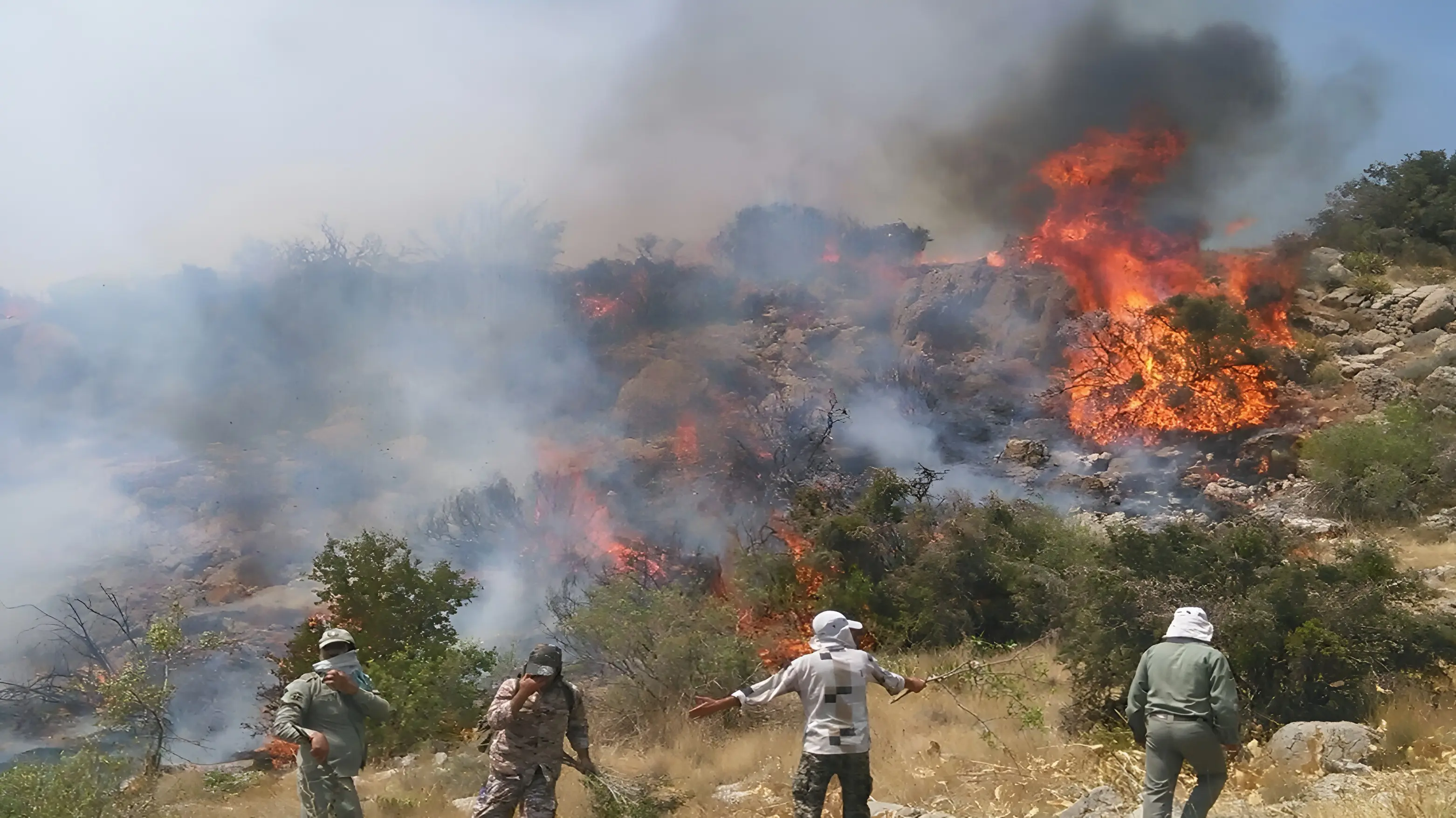 ئێران بۆ کوژاندنەوەی ئاگری دارستانێک هانا بۆ وڵاتانی دۆست دەبات