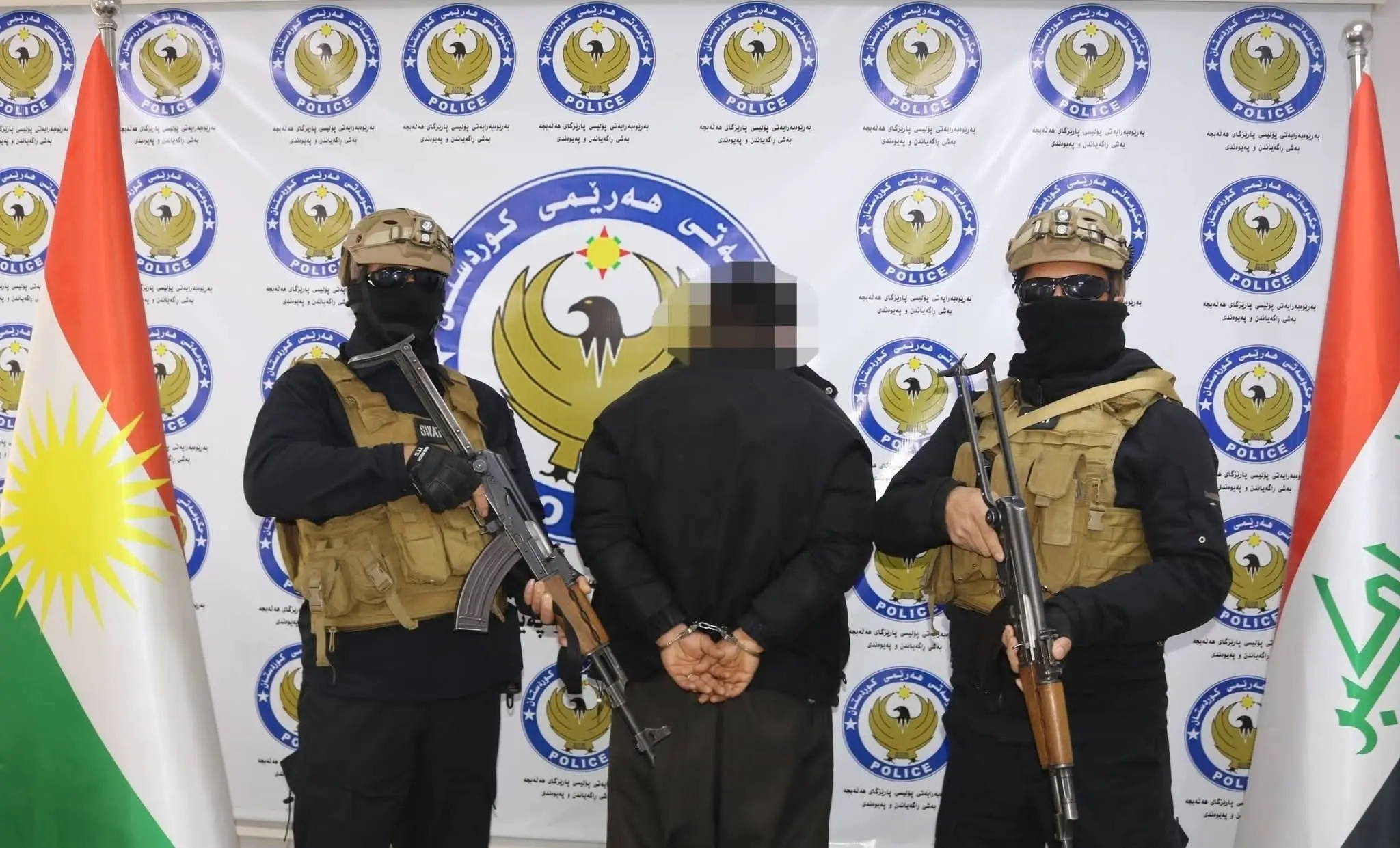 کامێری چاودێری و زێڕی لە دراوسێکەیان دزی بوو