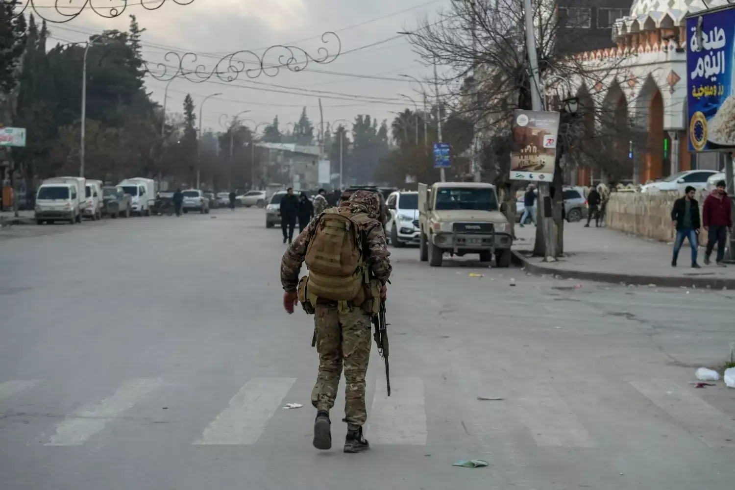 به‌رێوه‌به‌رایه‌تی خۆسه‌ر به‌ مه‌رج هێزه‌كانی ده‌گوازێته‌وه‌