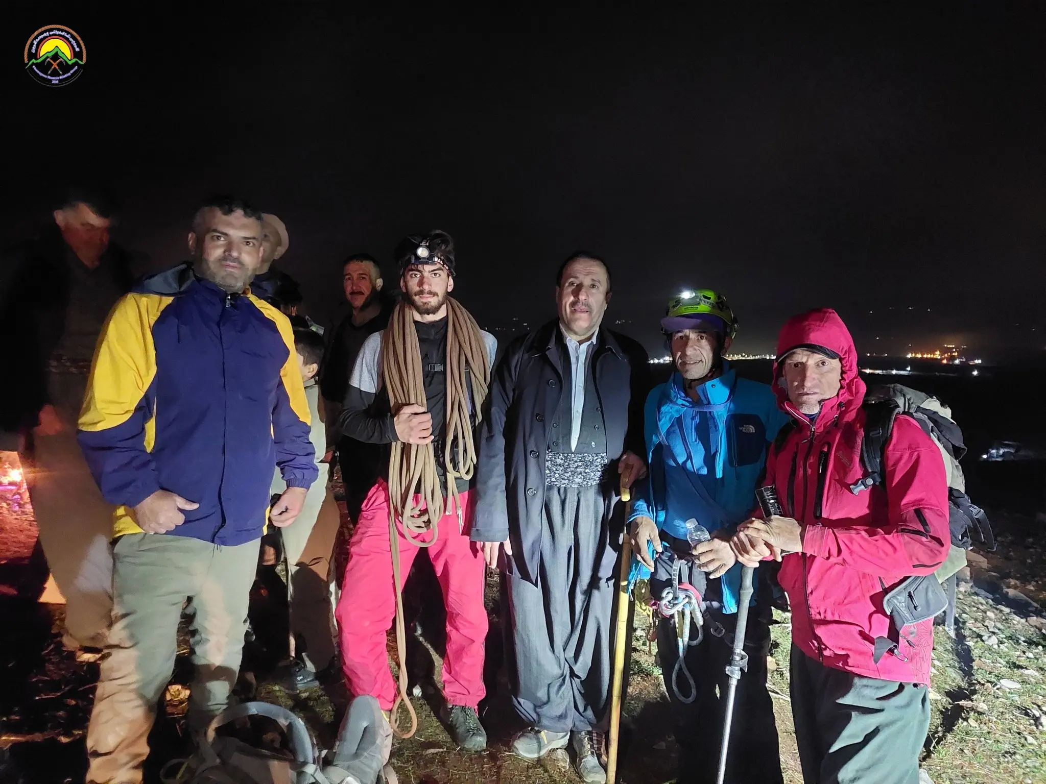 كه‌سێك له‌ چیای پیره‌مه‌گروون كه‌وته‌ خواره‌وه‌