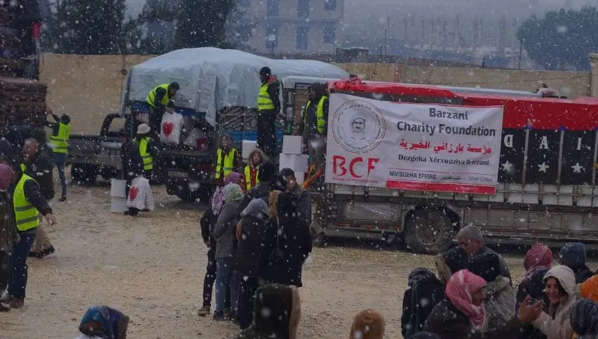 ده‌زگای خێرخوازی بارزانی هاوكاری به‌سه‌ر ئاواره‌كانی حه‌له‌ب دابه‌شكرد