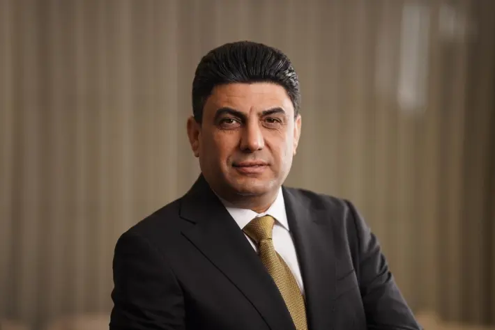 سەرۆك بارزانی باوكێكی خەمخۆرە و نەخێرێکی گەورە بە ڕووی پیلانگێڕییەكاندا بەرز دەكاتەوە