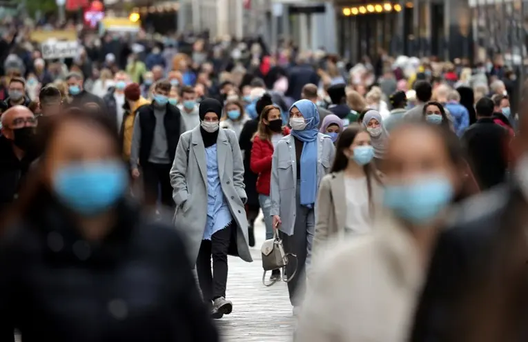 ئەڵمانیا 3 ملیار ماسکی بەکارنەهاتووی سەردەمی کۆرۆنا دەسوتێنێت