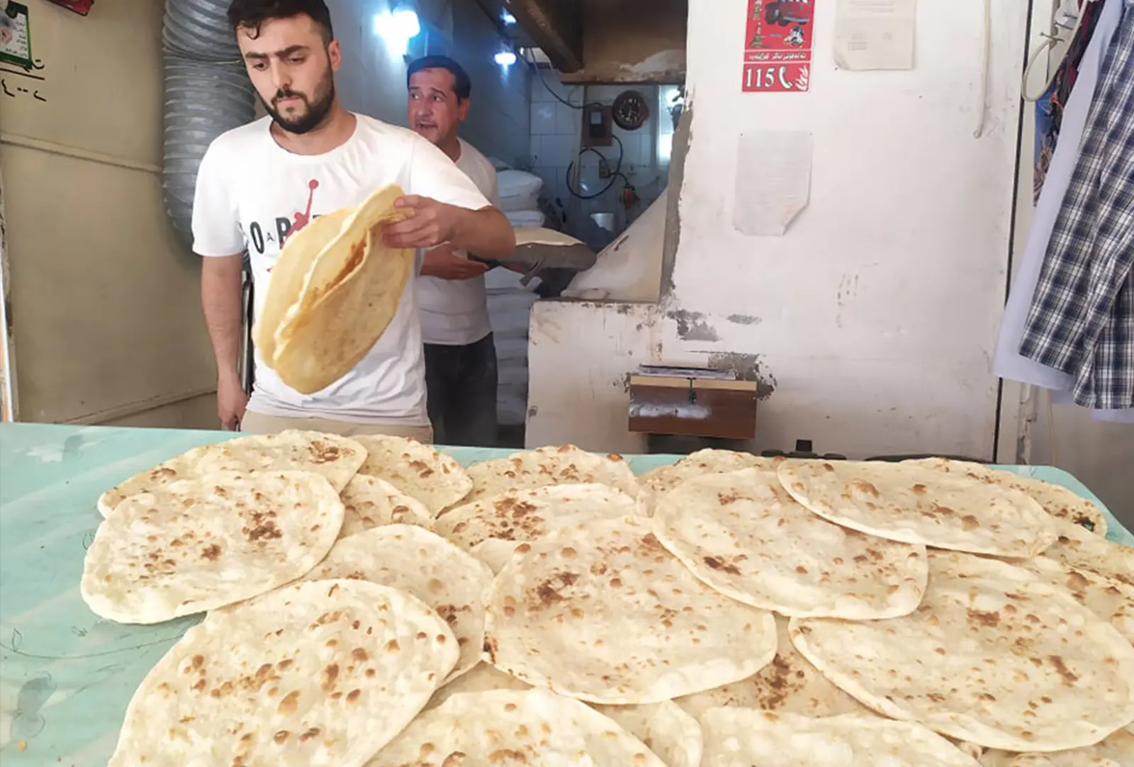 قائیمقامیەتی سلێمانی: هەر نانەواخانەیەک نرخی نان زیاد بکات سزا دەدرێت