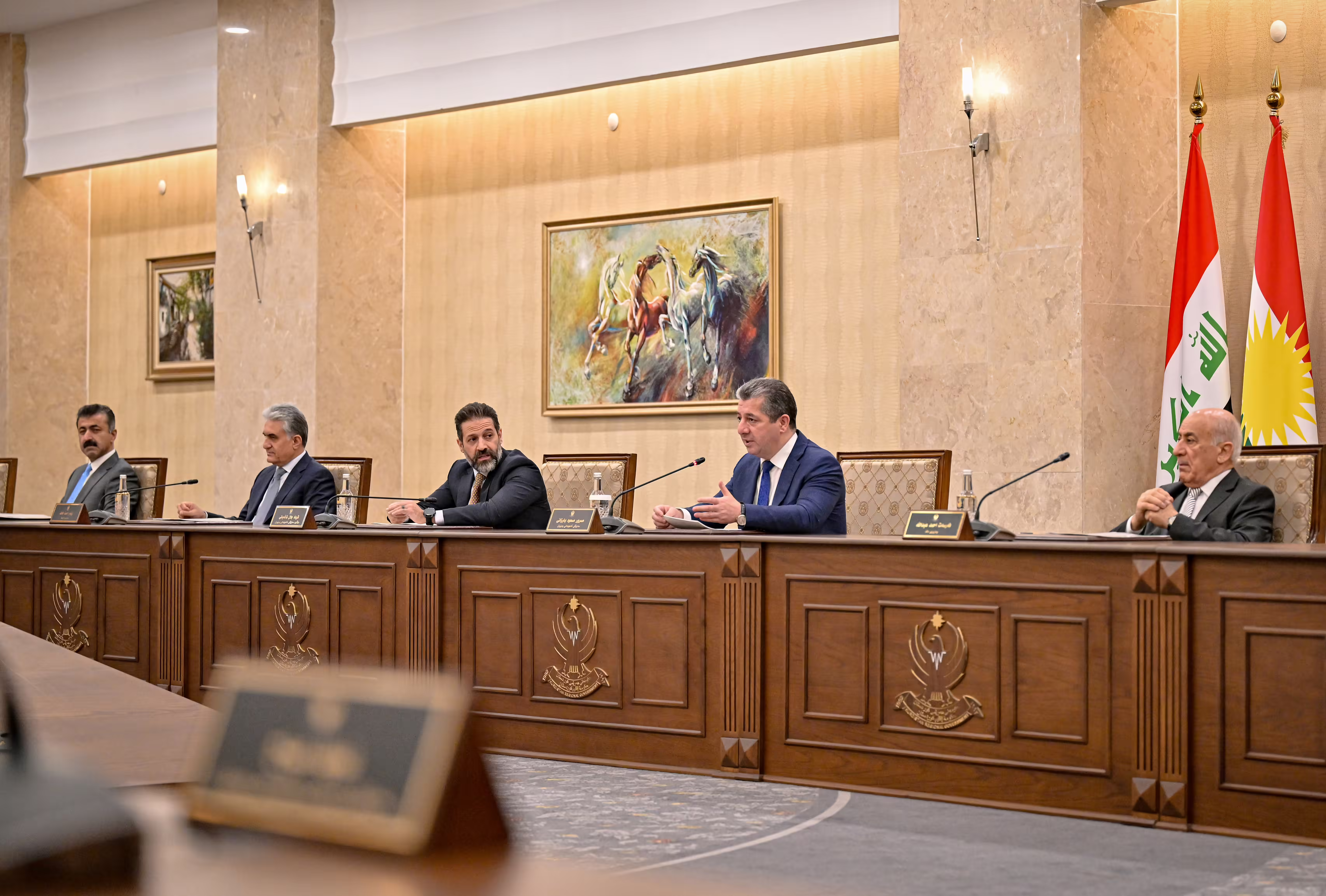 ئەنجوومەنی وەزیرانی هەرێم لەسەر پرسی مووچە و هەناردەکردنەوی نەوت کۆدەبێتەوە 