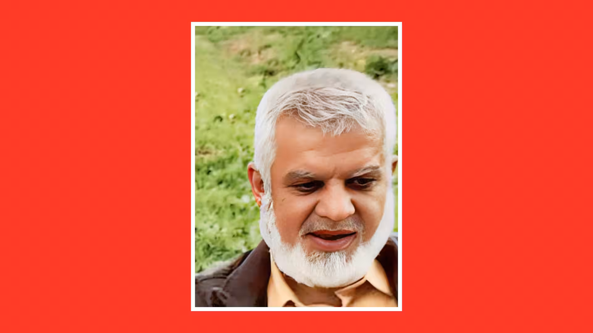 باپیرەیەک لە هەوڵی ڕزگارکردنی نەوەکانی خنکا 