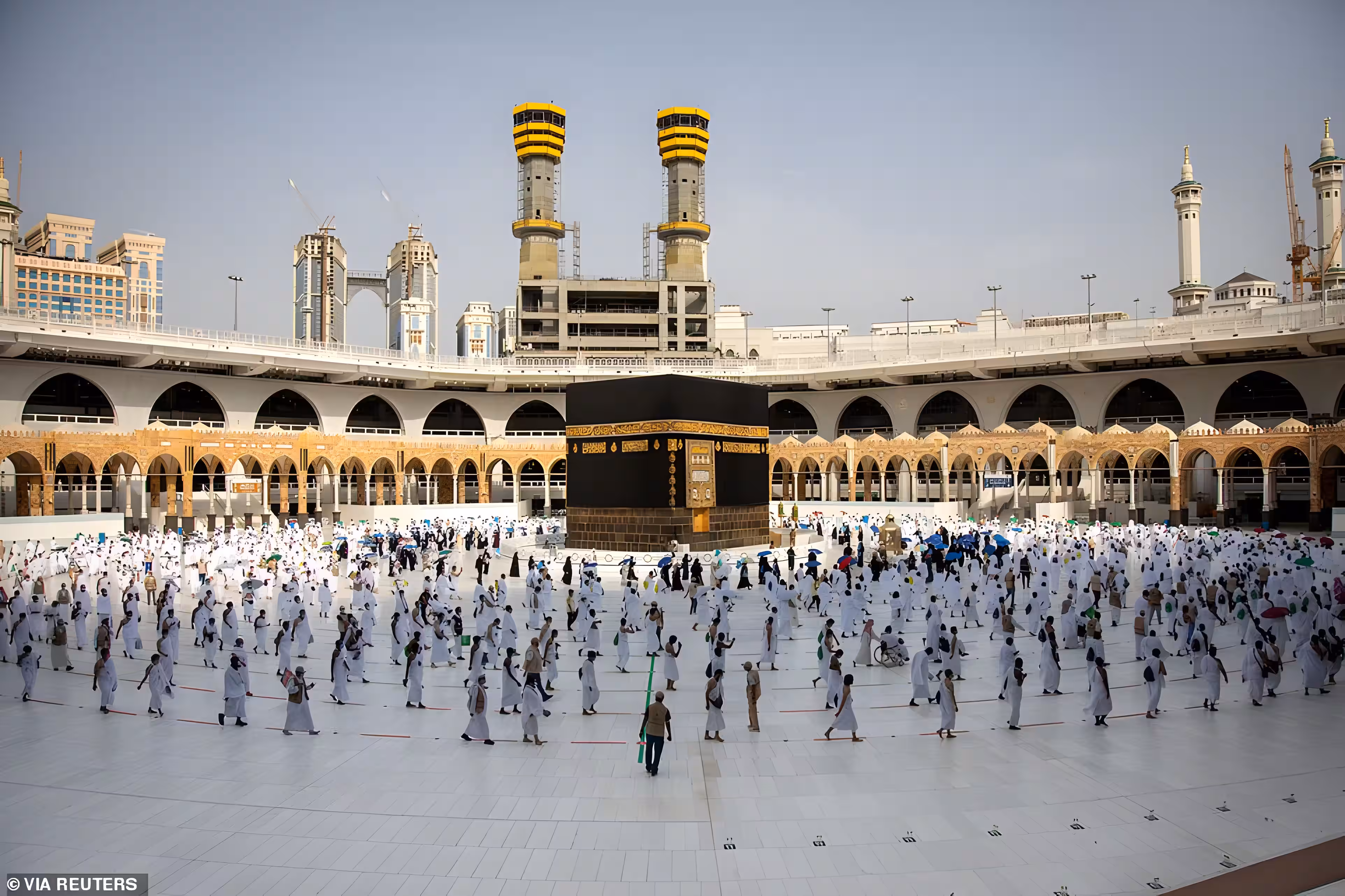 گەشت لەگەڵ ئەو کەسانە مەکەن کە لە سۆشیال میدیا ریکلام دەکەن 