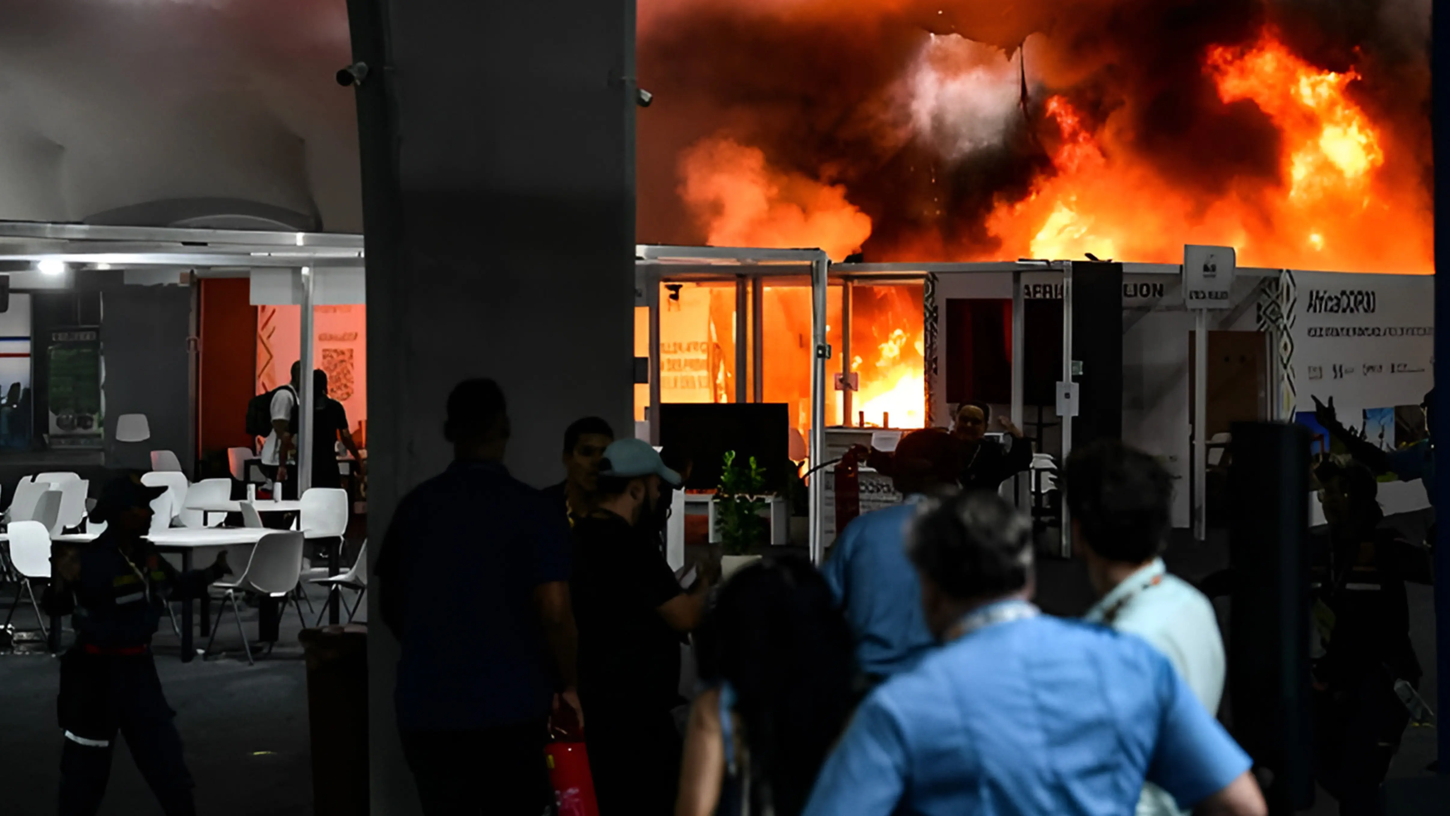 ئاگرێك به‌ڕازیلی شه‌رمه‌زار كرد