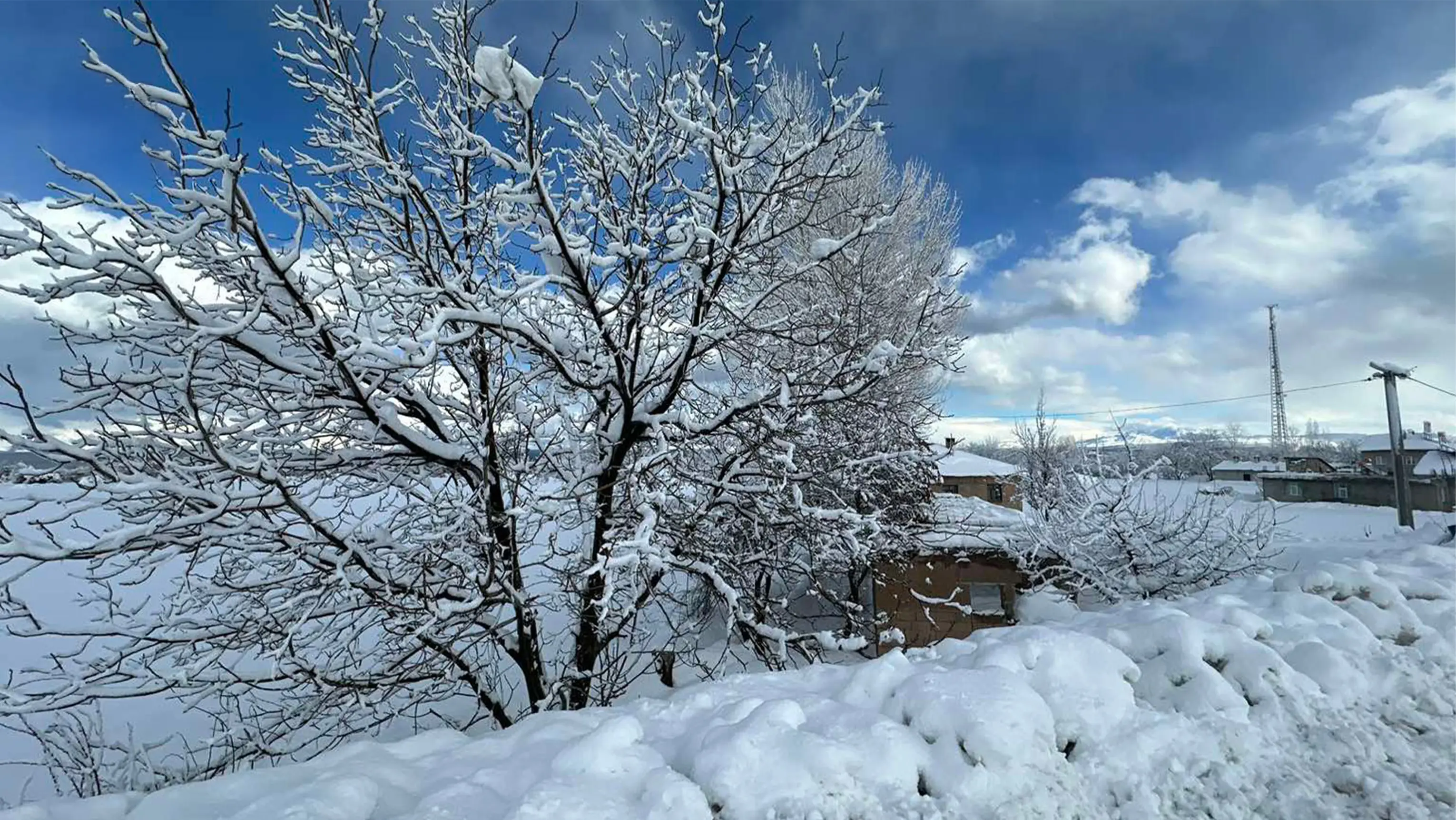 له‌م ناوچه‌یه‌ی كوردستان 34 سانتیمه‌تر به‌فر باریوه‌