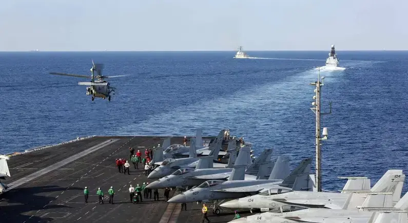 تره‌مپ دووه‌مین كه‌شتی فڕۆكه‌هه‌ڵگر ده‌نێرێته‌ ڕۆژهه‌ڵاتی ناوه‌ڕاست